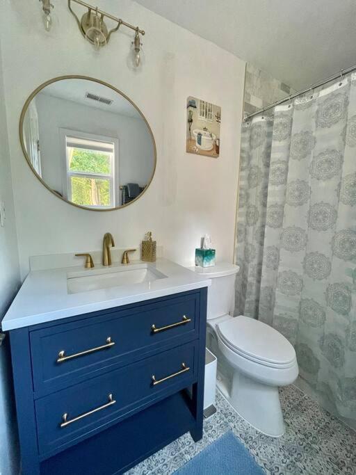 Brand New, Cozy, Modern, One-Bedroom Apartment Falls Church Exteriör bild